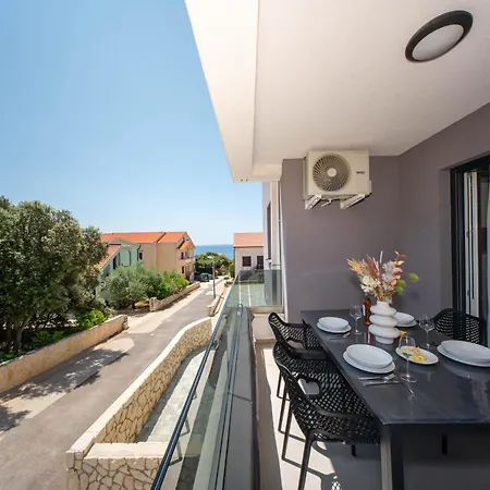 Lumare - Beautiful Family Apartman